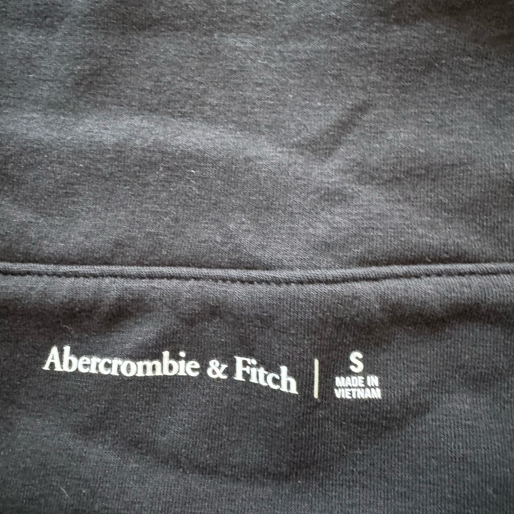 Abercrombie & Fitch off-shoulder black bodysuit - Picture 2 of 5